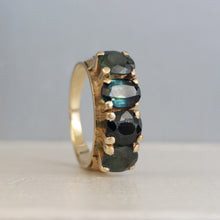 Load image into Gallery viewer, Incredible Vintage Australian Parti Sapphire ring 9ct yellow gold