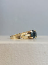Load image into Gallery viewer, Incredible Vintage Australian Parti Sapphire ring 9ct yellow gold