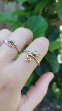 Load image into Gallery viewer, Sweet slinky snake ring Diamonds 9ct