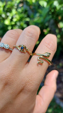 Load image into Gallery viewer, Sweet slinky snake ring Diamonds 9ct