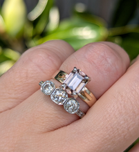 Load image into Gallery viewer, Mauve pink Harts Ranges zircon 9ct gold ring