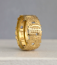 Load image into Gallery viewer, Authentic Andrew Grima 'Sticks & Stones' ring 18ct yellow gold c1976