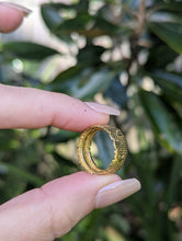 Load image into Gallery viewer, Authentic Andrew Grima 'Sticks & Stones' ring 18ct yellow gold c1976
