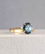 Load image into Gallery viewer, Tantalising parti sapphire & diamonds in 18ct yellow gold c1970s ring