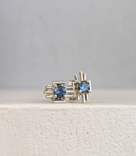 Load image into Gallery viewer, Brutalist Australian blue sapphire earrings c1970s 9ct white gold