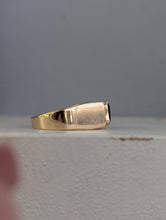 Load image into Gallery viewer, Luxuriously heavy tourmaline signet 9ct yellow gold ring