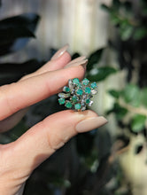 Load image into Gallery viewer, Vintage c1970s emerald cluster ring in silver