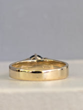 Load image into Gallery viewer, Peacock blue parti sapphire 9ct yellow gold vintage