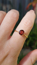 Load image into Gallery viewer, Deep berry pink tourmaline in 9ct yellow gold