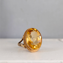Load image into Gallery viewer, Sunshine citrine with barley twist Birmingham 1973 9ct yellow gold