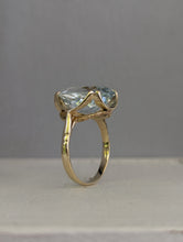 Load image into Gallery viewer, Natural Topaz cocktail ring 9ct c1979 London