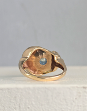 Load image into Gallery viewer, Aphrodite 1930s East West seashell sapphire ring