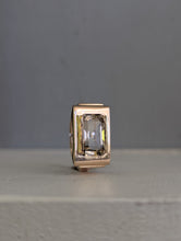 Load image into Gallery viewer, German Peach topaz East West 1930s 8ct