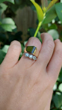 Load image into Gallery viewer, Tourmaline c1970s 9ct yellow gold ring