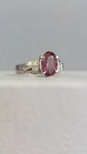 Load image into Gallery viewer, Vintage 1950s 18ct white gold tourmaline ring