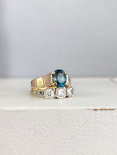 Load image into Gallery viewer, Vintage blue zircon 9ct ring
