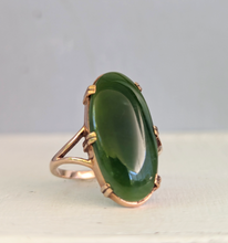 Load image into Gallery viewer, Victorian Nephrite Jade in 9ct Rose gold.
