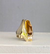 Load image into Gallery viewer, Mid century German yellow tourmaline in 8ct yellow gold