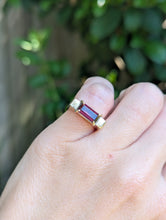 Load image into Gallery viewer, Modernist c1970 Garnet ring in 14ct