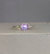 Load image into Gallery viewer, Lilac kunzite ring in sterling silver