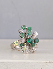 Load image into Gallery viewer, Vintage c1970s emerald cluster ring in silver.