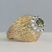 Load image into Gallery viewer, Textured bombe style parti sapphire ring 9ct gold