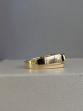 Load image into Gallery viewer, Seagreen tourmaline signet c1970s 9ct white and yellow gold