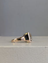 Load image into Gallery viewer, German Peach topaz East West 1930s 8ct