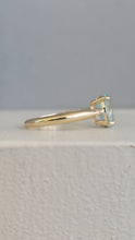 Load image into Gallery viewer, Vintage Aquamarine 9ct yellow gold ring