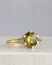 Load image into Gallery viewer, Elegant Art deco Australian parti sapphire ring in 15ct yellow gold c1930s