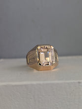 Load image into Gallery viewer, Vintage mid century Golden topaz ring 14ct polish made.