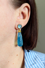 Load image into Gallery viewer, Opulent vintage hand carved Aquamarine drop earrings 10ct gold