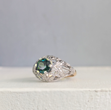 Load image into Gallery viewer, c1925 Art deco Green sapphire bombe ring in platinum and 18ct yellow gold
