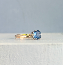 Load image into Gallery viewer, Bright blue Montana sapphire in c1930s ornate 9ct Australian ring.