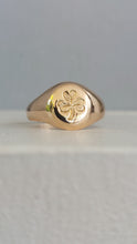 Load image into Gallery viewer, The Shamrock ☘️ signet 15ct yellow gold ring