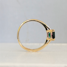 Load image into Gallery viewer, Vintage forest Green tourmaline in 9ct yellow gold setting.