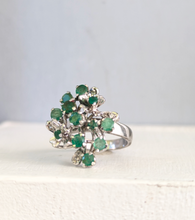 Load image into Gallery viewer, Vintage c1970s emerald cluster ring in silver