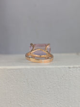 Load image into Gallery viewer, Vintage Russian lavender kunzite ring in rose gold 14ct