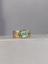 Load image into Gallery viewer, Vintage green tourmaline in wide acanthus engraved band 9ct
