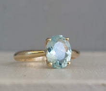 Load image into Gallery viewer, Vintage Aquamarine 9ct yellow gold ring