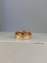Load image into Gallery viewer, Luxuriously heavy tourmaline signet 9ct yellow gold ring