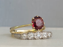 Load image into Gallery viewer, Deep berry pink tourmaline in 9ct yellow gold