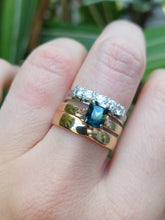 Load image into Gallery viewer, Australian Parti Sapphire 9ct gold ring