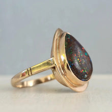Load image into Gallery viewer, Gorgeous Australia matrix opal 9ct c1930s