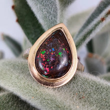Load image into Gallery viewer, Gorgeous Australia matrix opal 9ct c1930s