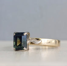 Load image into Gallery viewer, Australian Parti Sapphire 9ct gold ring