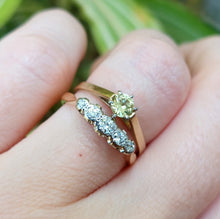 Load image into Gallery viewer, Yellow Australian sapphire 9ct gold ring