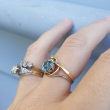 Load image into Gallery viewer, Unique Blue spinel 9ct yellow gold ring