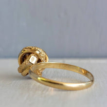 Load image into Gallery viewer, Vintage 18ct yellow gold knot ring or lovers knot