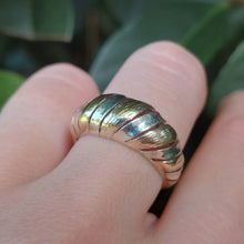 Load image into Gallery viewer, Textured vintage 1970 Bombe style two tone 9ct gold band